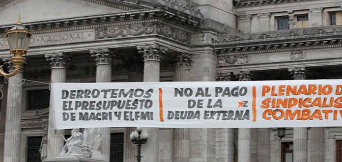 Entre protestas, diputados argentinos aprueban presupuesto con fuerte ajuste