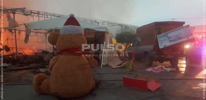 Incendio en Expo Moroleón fue ocasionado por unas veladoras: Fiscalía