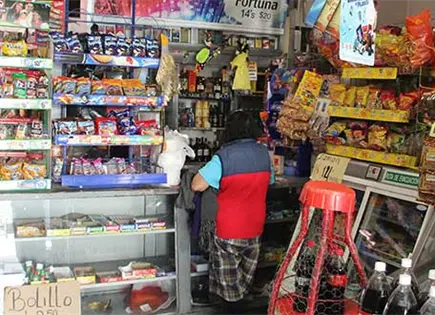 Detectan al menos 100 comercios sin licencia en Soledad Detectan al menos 100 comercios sin licencia en Soledad