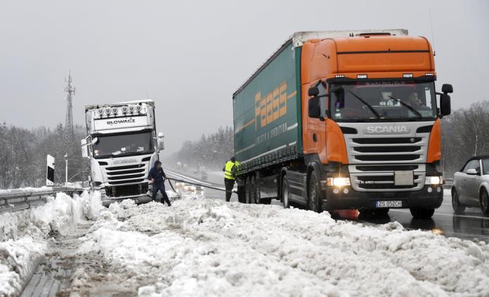 Varios muertos por avalanchas y accidentes por nieve en Europa