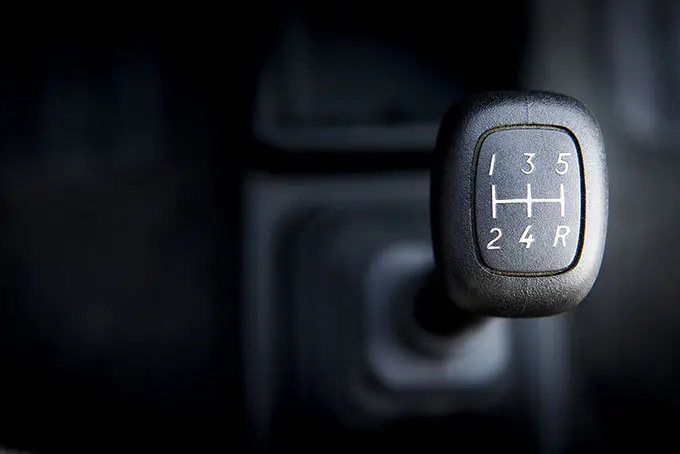 Entérate | ¿A qué velocidad hacer los cambios en el auto?