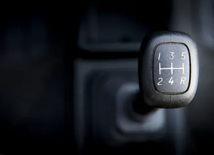Entérate | ¿A qué velocidad hacer los cambios en el auto?