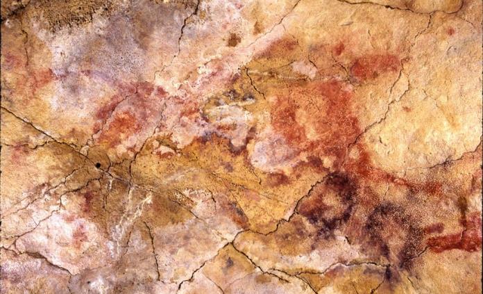 Encuentran tres nuevos grabados de más de 20 mil años en la cueva de Altamira