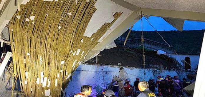 Derrumbe de hotel deja 15 muertos y 30 heridos en Perú