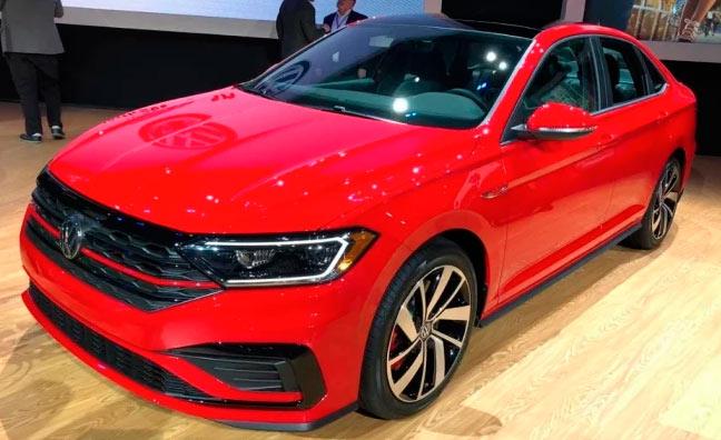 Volkswagen presenta el Jetta GLI 2019