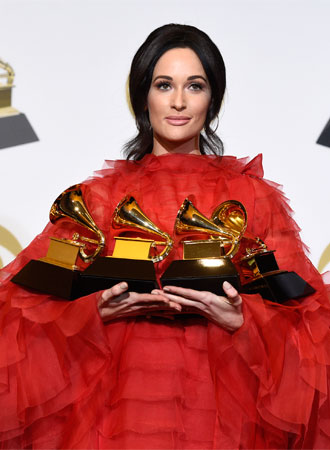 Kacey Musgraves Reina En Grammys