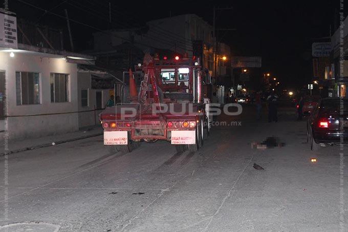 Dueños de empresas de grúas en SLP crean asociación; denuncian invasión de foráneos