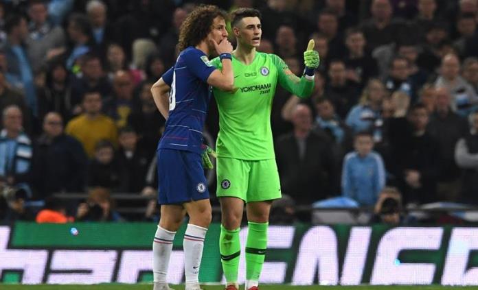 Sarri deja a Kepa en la banca tras negarse a salir de cambio en el juego anterior del Chelsea