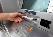 Propuesta de reforma para eliminar comisiones bancarias