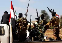 Emboscada y ataques extremistas en Siria dejan casi 50 soldados muertos