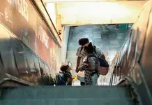 Metro anuncia revisi&oacute;n de escaleras el&eacute;ctricas