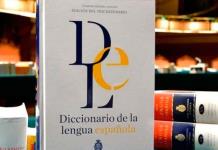 La RAE sorprende de nuevo en Twitter