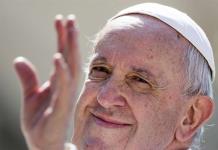 El Papa anima a liberarse de los tentáculos del consumismo y el egoísmo