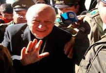 Cardenal chileno se ausenta de misa tras denuncias de abusos en Catedral