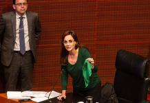 Trifulca en el Senado por los pañuelos verdes en favor del aborto