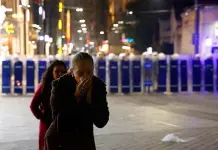 La Policía turca dispersa con gas la marcha por el Día de la Mujer en Estambul