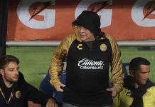 ¿Diego Armando Maradona llega al Huracán?