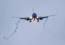 Aviones siniestrados no tenían sistema seguridad que Boeing vende como extra Aviones siniestrados no tenían sistema seguridad que Boeing vende como extra