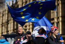 La UE da dos opciones a Londres para el Brexit