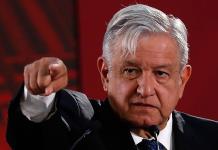 AMLO se reúne con su gabinete y con los 32 superdelegados