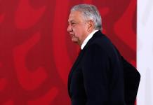 Compara López Obrador el freno a revocación del mandato con el desafuero de 2006