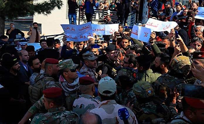 Manifestantes furiosos por naufragio en el Tigris bloquean paso al presidente de Irak