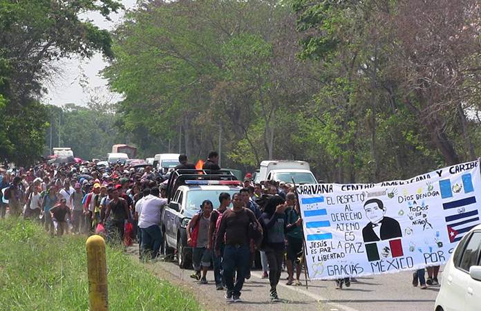 Nueva caravana de migrantes recorre M xico hacia EEUU