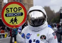 Bruselas dice estar lista para un brexit sin acuerdo cada vez más probable