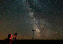 Descubrimiento de una estrella binaria cerca de un agujero negro en Sagitario A