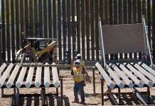 Cámara Baja de EEUU y el Pentágono, en guerra por el muro con México