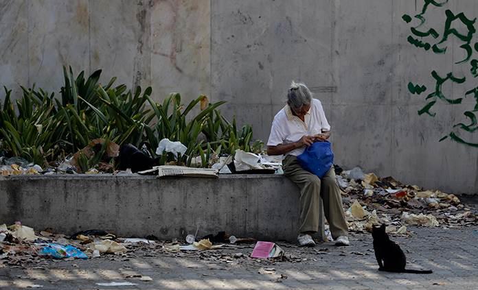 El BM rebaja previsiones para Latinoamérica y aboga por más ayudas sociales