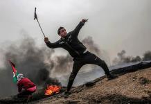 Tres palestinos muertos por disparos israelíes en las protestas de Gaza