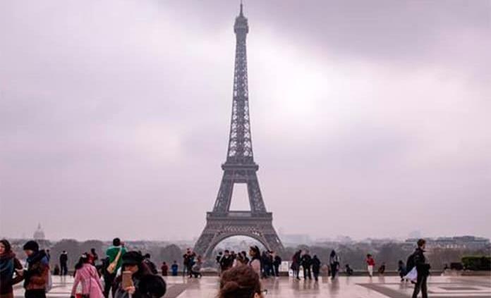Torre Eiffel celebra 130 años de existencia