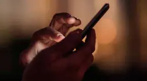 Cinco se&ntilde;ales de que tu celular ha sido hackeado 