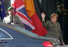 May busca el apoyo de Merkel y Macron a un retraso del brexit