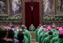 Vaticano sentencia a sacerdote irlandés por abuso en Chile