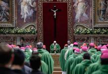 El Vaticano prohíbe el sacerdocio y vivir en América Latina a cura abusador