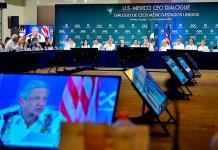 Empresarios de México piden a estadounidenses anteponer comercio a migración
