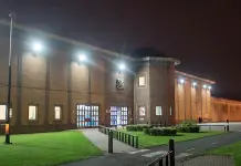 Assange se prepara desde prisión para otra batalla legal