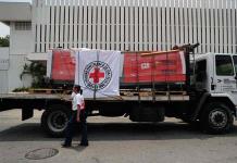 Llega a Venezuela ayuda humanitaria de la Cruz Roja