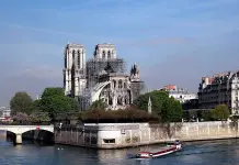 Se disparan las ventas de Notre Dame de Paris de Victor Hugo tras incendio