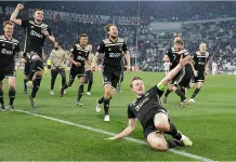 La plantilla del Ajax vale 420 millones de euros; es la vigésima del mundo