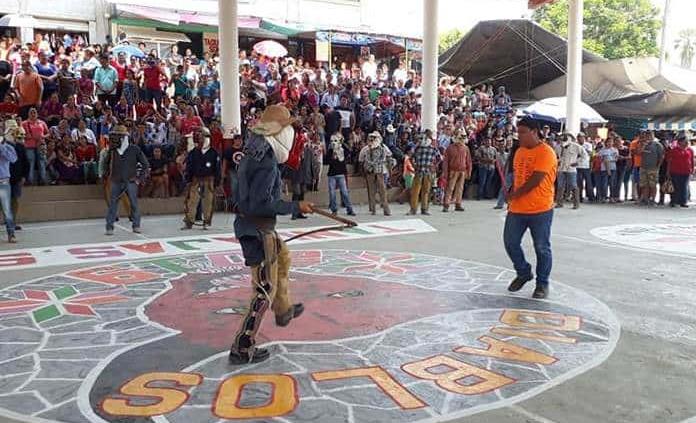 “Diablos” invaden Tanlajás en toreada