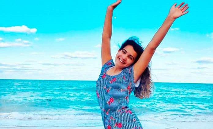 Sorprende foto de Sabrina Sakaë, la hija de Thalía