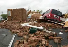 Tormentas azotan el sur de EEUU; muere ni&ntilde;a en Florida