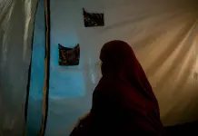 Mujeres que se unieron al Estado Islámico en Siria ahora se arrepienten