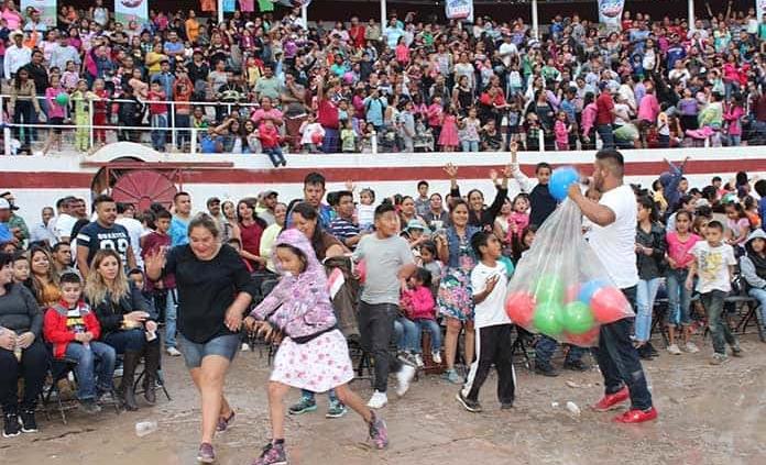 Grupo “Poca Luz” prepara su festival por el Día del Niño