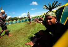 Indígenas brasileños protestan por políticas de Bolsonaro