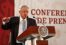 AMLO cancela contrato de compra de papel que ganó su compadre