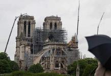 Más de mil expertos piden tiempo para reconstruir Notre Dame